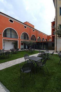 Hotel Villa Altura Ospedaletto Euganeo Exterior photo